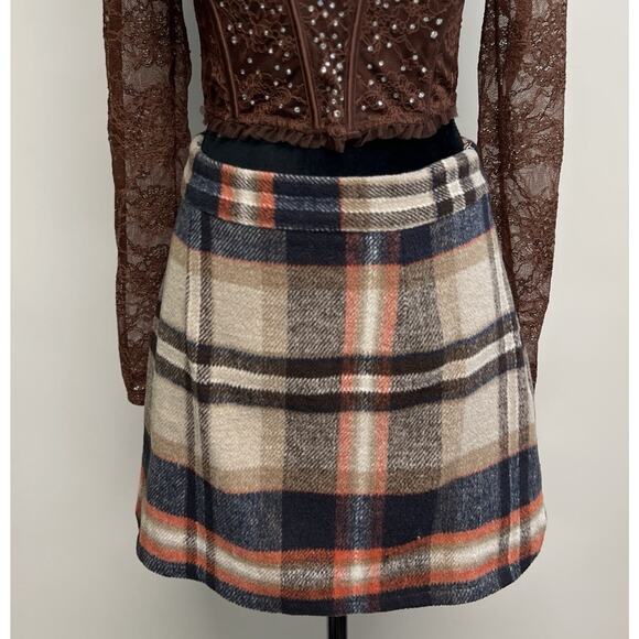 Forever 21 Dresses & Skirts - Vintage 90s Y2K Style‎ Mini Wrap skirt Tartan Plaid Medium Academia